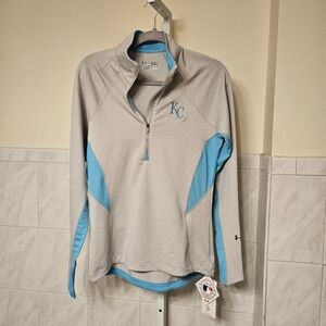 Under Armour  gold gear women  athletic